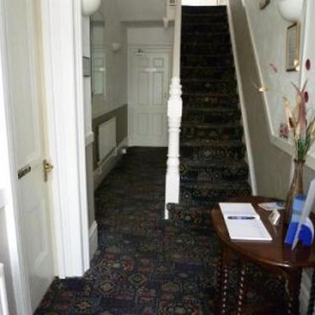 Sandy Bay Guest House 본머스 외부 사진