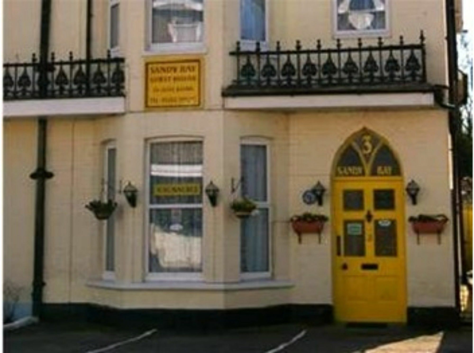 Sandy Bay Guest House 본머스 외부 사진