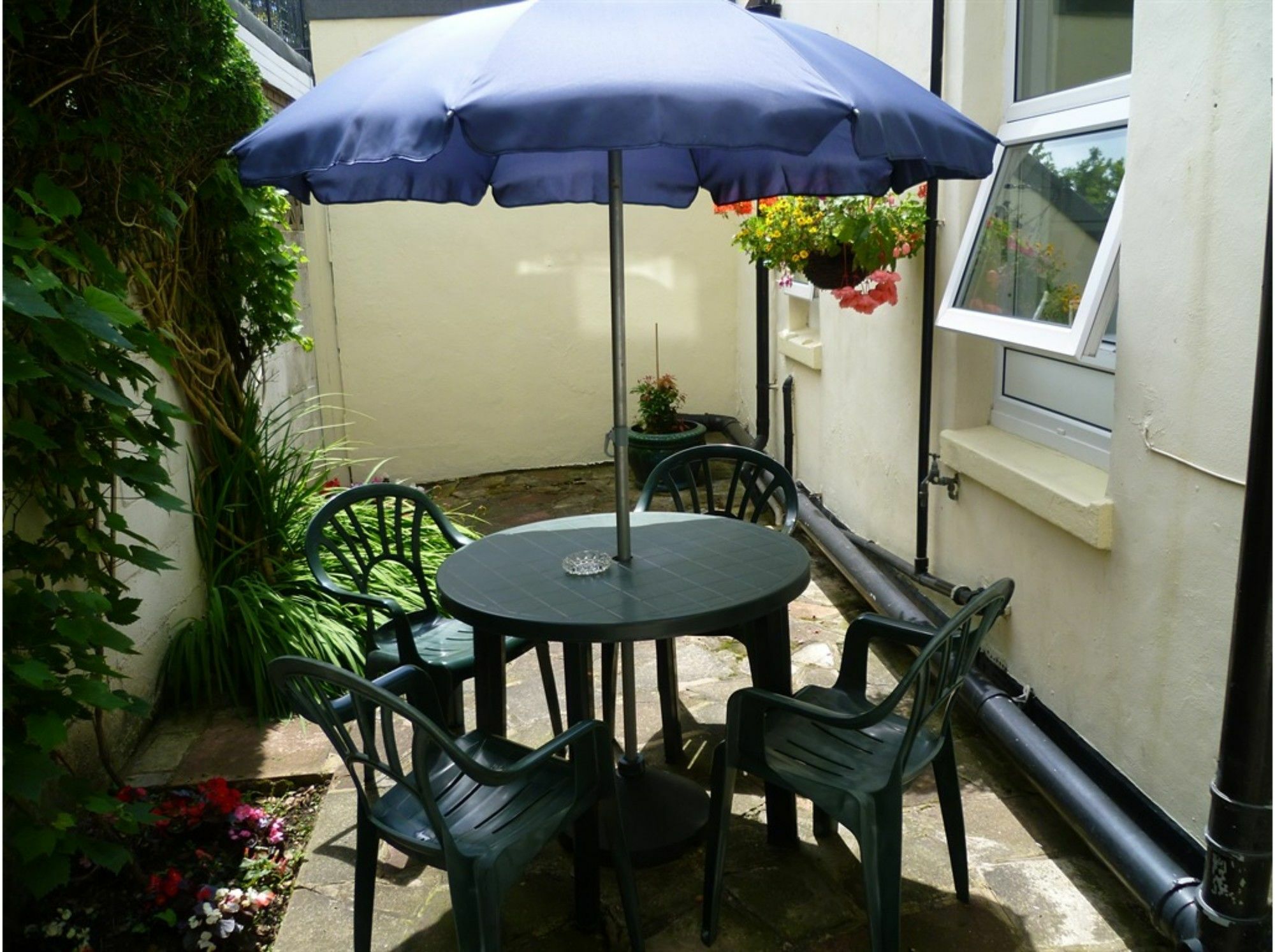 Sandy Bay Guest House 본머스 외부 사진