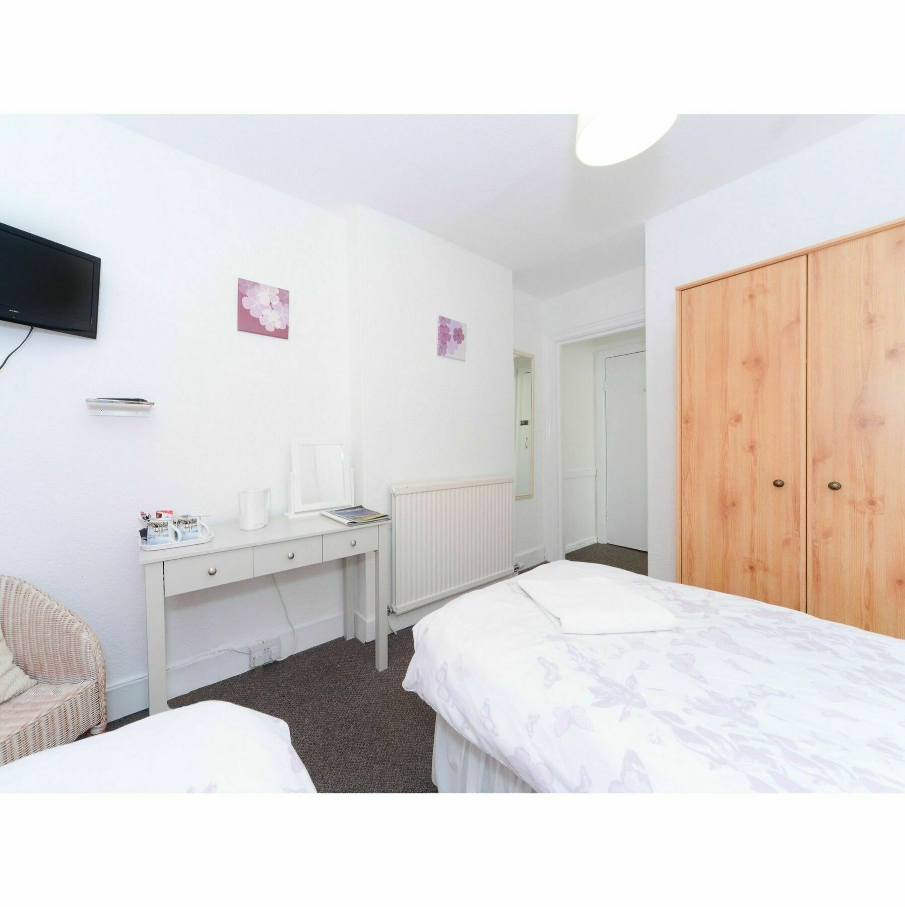 Sandy Bay Guest House 본머스 외부 사진