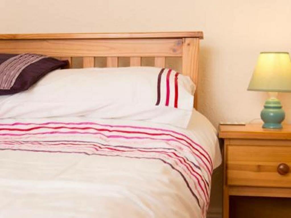 Sandy Bay Guest House 본머스 외부 사진